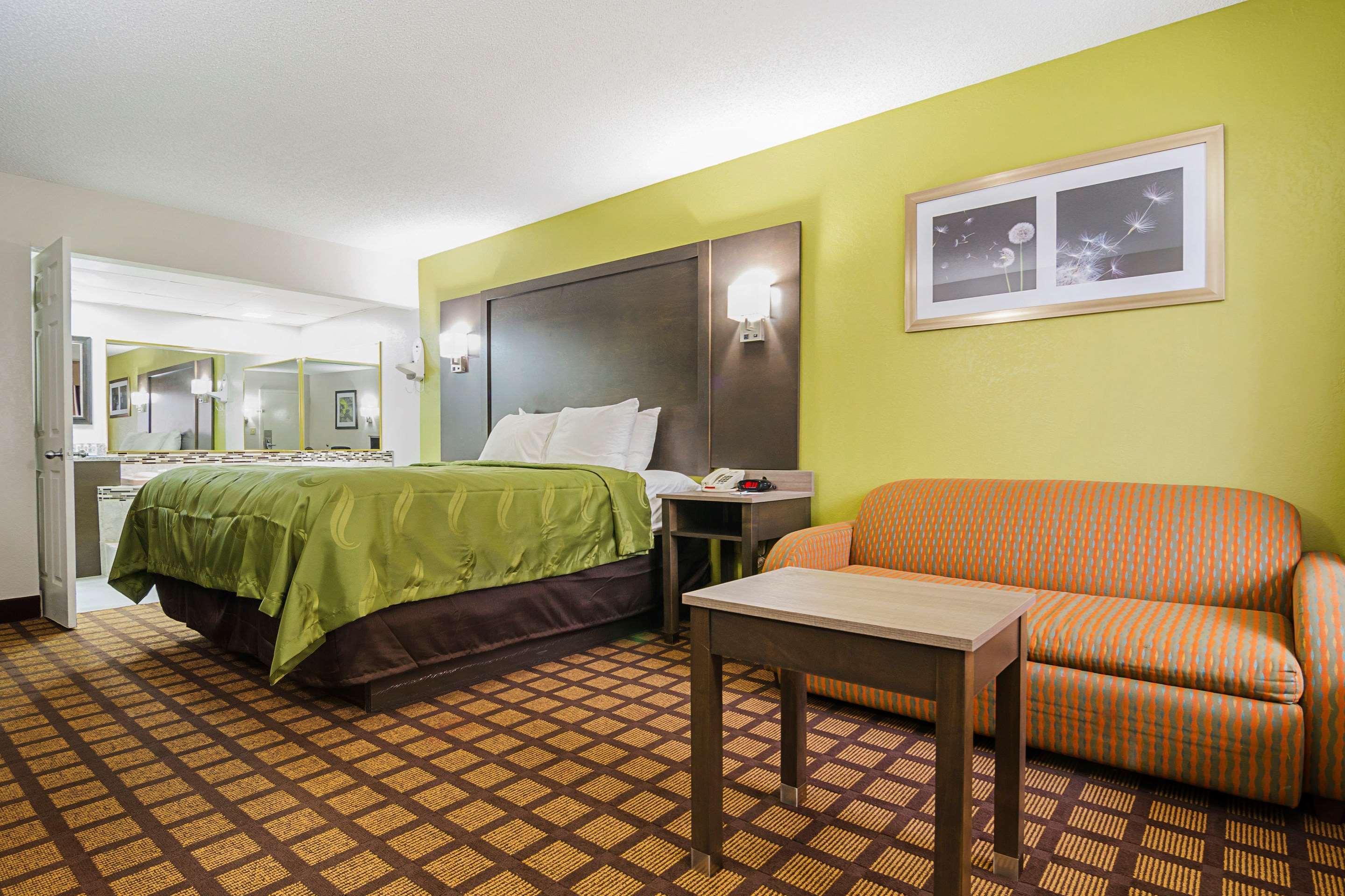 Quality Inn Raeford Ngoại thất bức ảnh