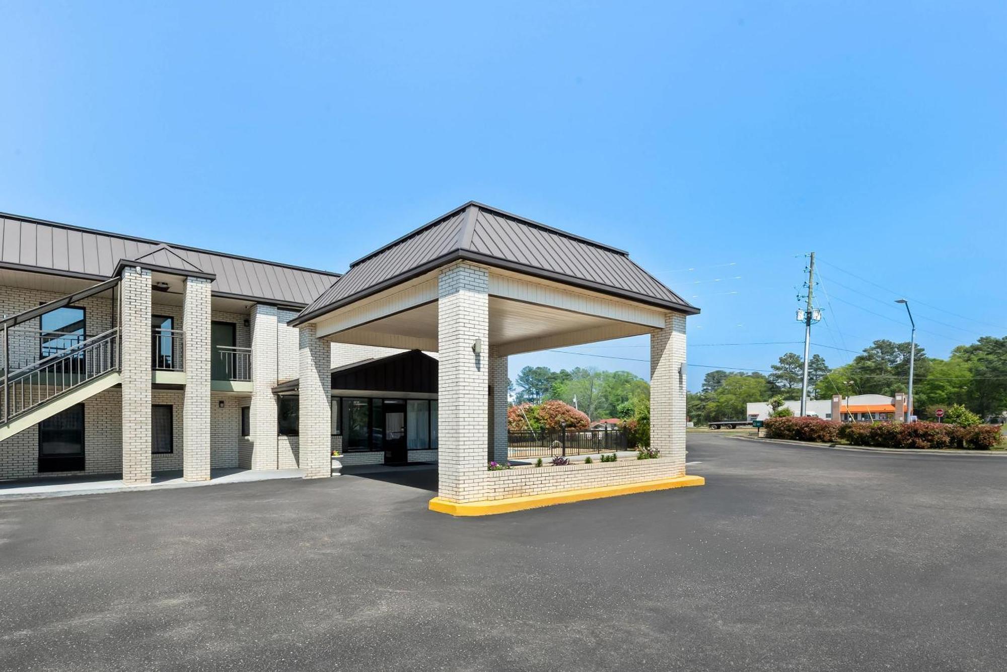 Quality Inn Raeford Ngoại thất bức ảnh