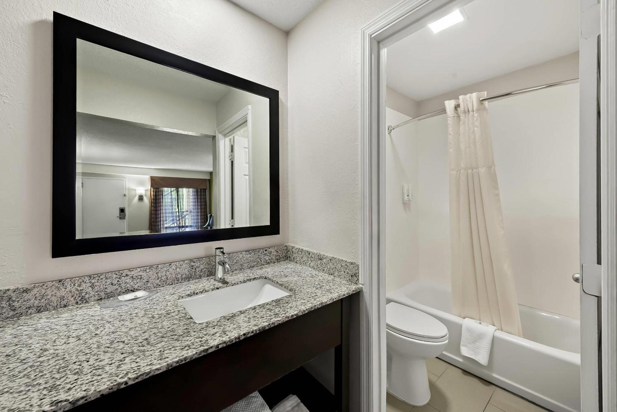 Quality Inn Raeford Ngoại thất bức ảnh
